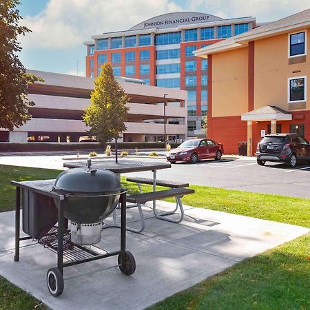 Extended Stay America Suites - Madison - Junction Court Middleton Exterior foto