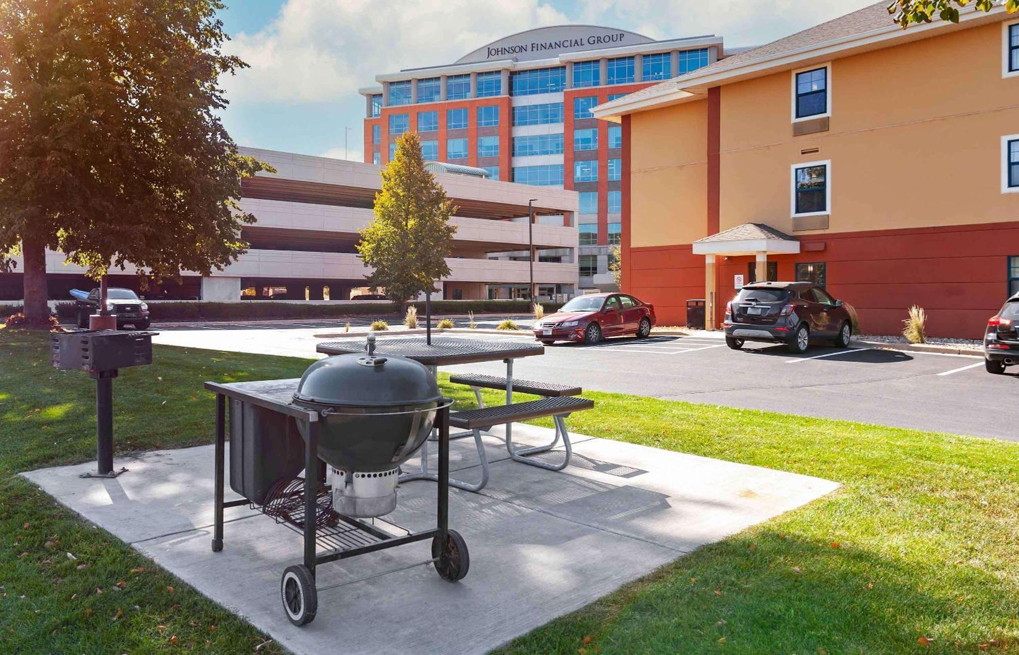 Extended Stay America Suites - Madison - Junction Court Middleton Exterior foto