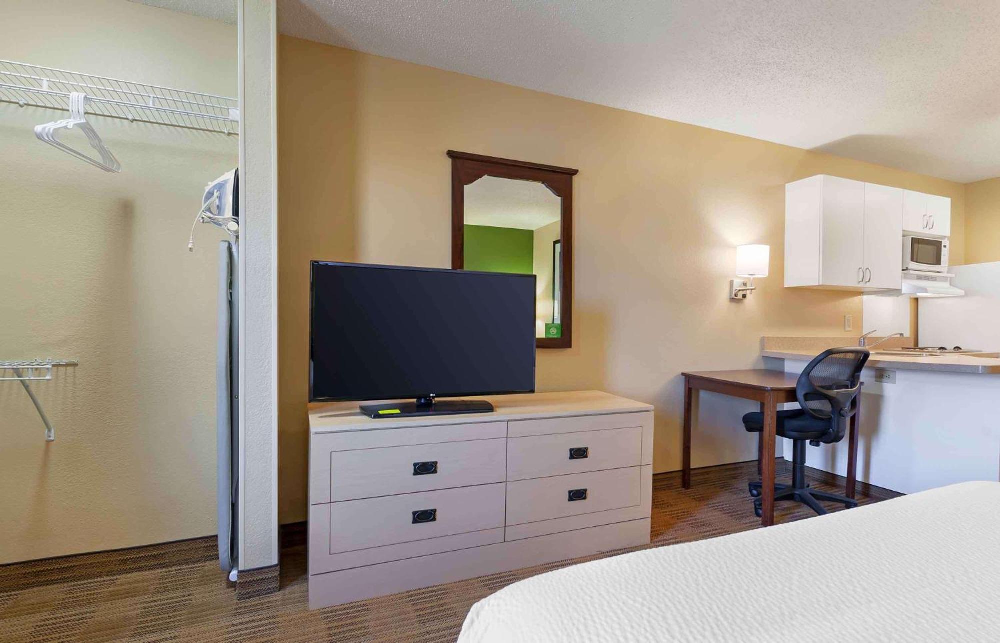 Extended Stay America Suites - Madison - Junction Court Middleton Exterior foto
